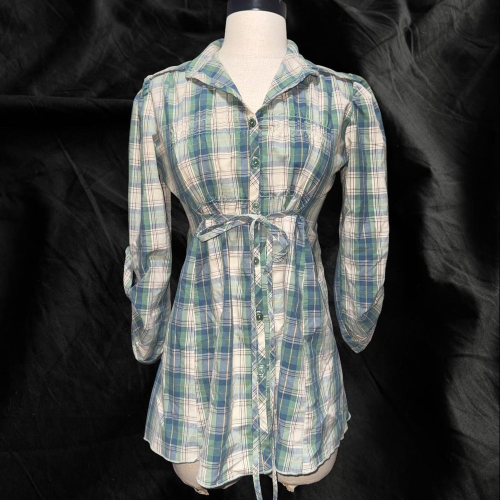 Green White Plaid Tie Waist Button Up Top  Size Medium